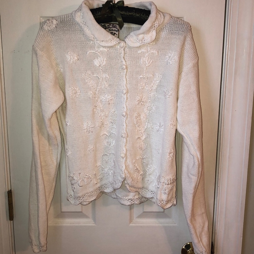 Gorgeous Vintage Embroidered Cardigan 🌸